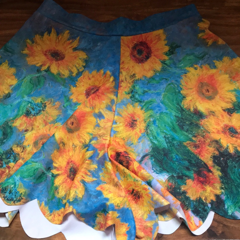 Blackmilk Scallop Trim Sunflower Shorties